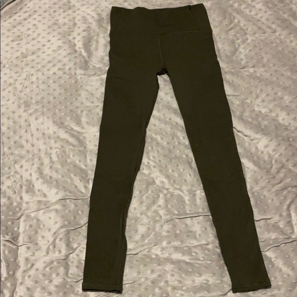 Lululemon leggings with mesh!